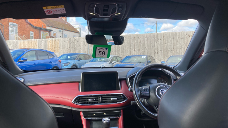 MG Hs 1.5 T-GDI Exclusive 5dr Petrol Hatchback